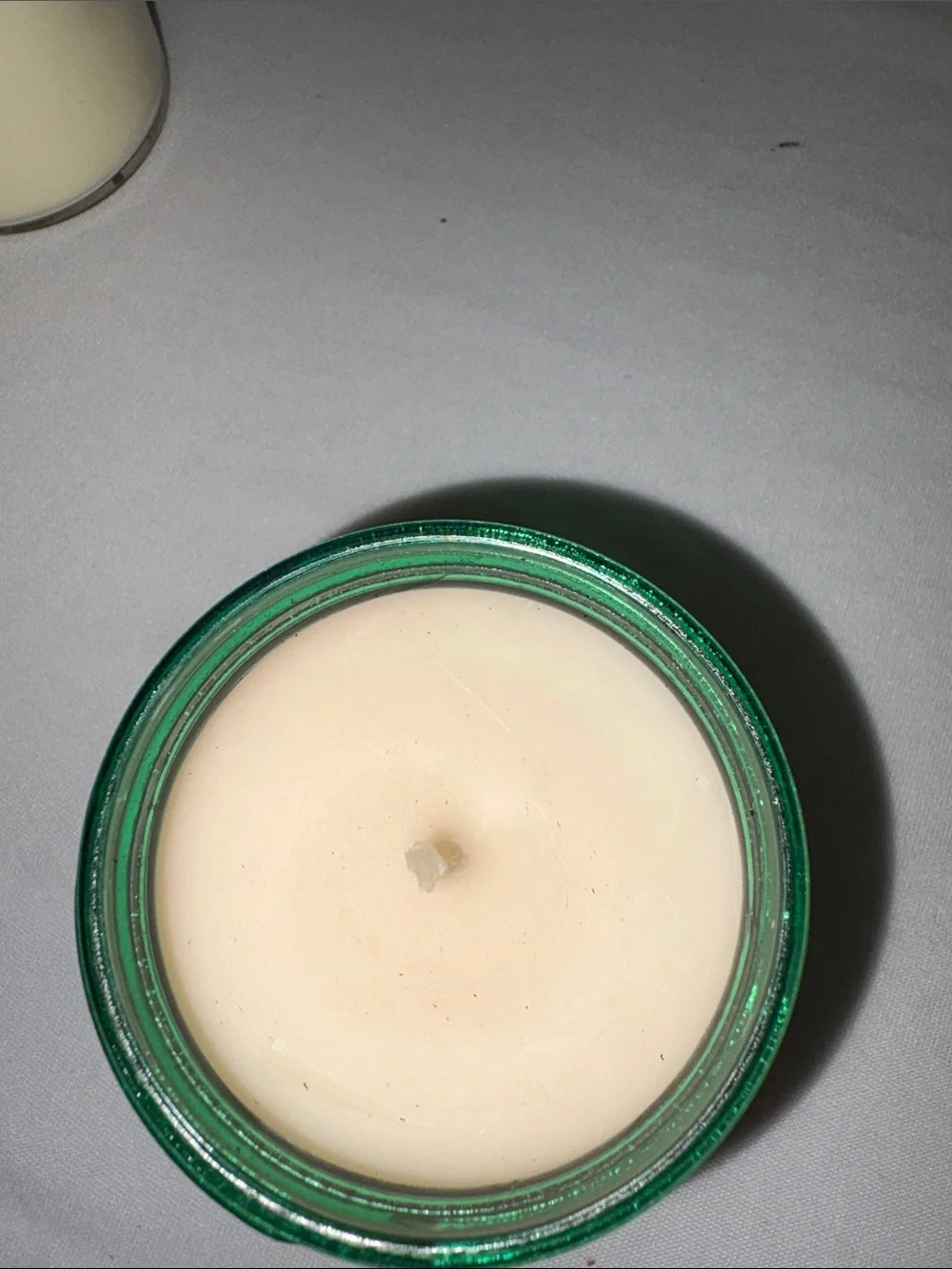 Bath & Body Works The Perfect Christmas Single Wick Candle Pine Sugar Marshmallo - Picture 2 of 3